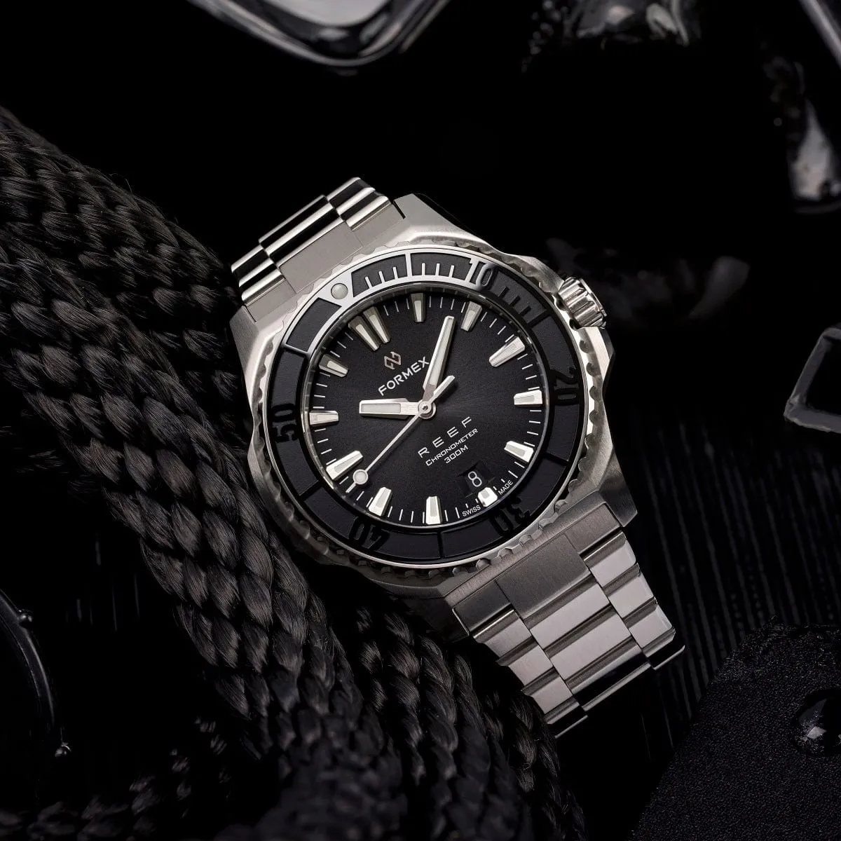 Formex REEF Automatic Chronometer - Black Dial / Black Bezel