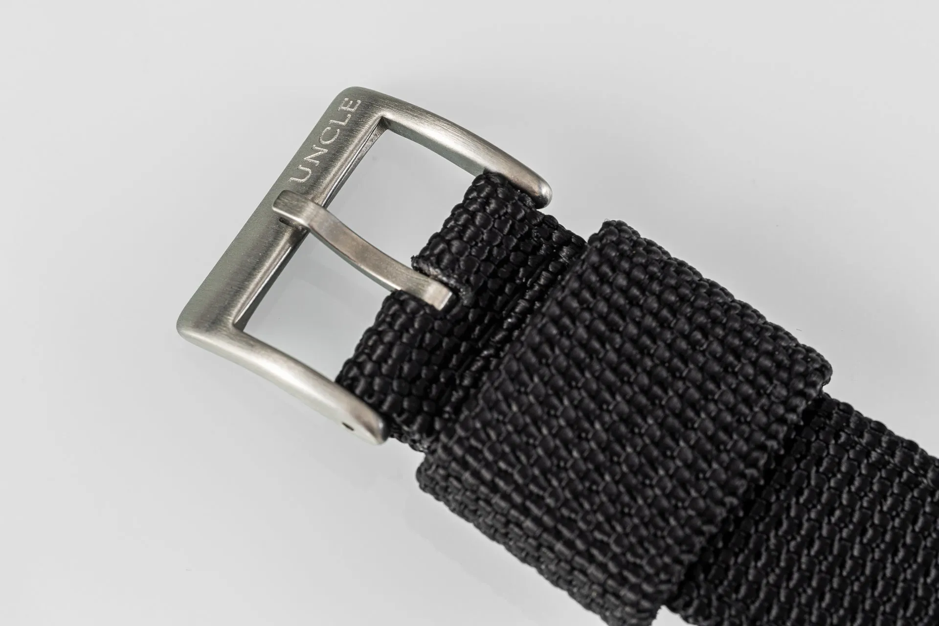 Rugged 2-Piece Nylon Strap (20/22mm)